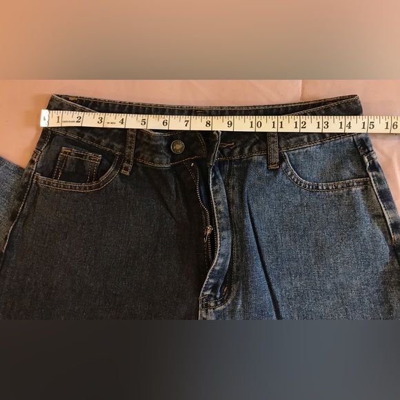 Black & Blue Split Leg Mom Jeans - 6 (M) - Picture 4 of 9